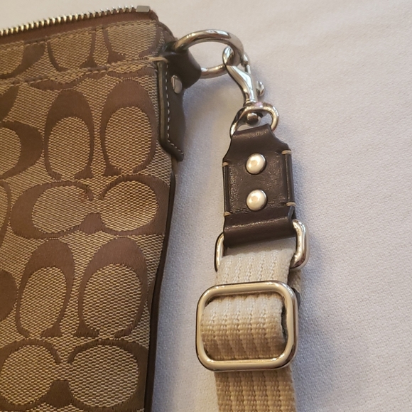 Coach satchel - Picture 6 of 8